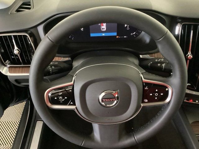 New 2026 Volvo V60 B5 Cross Country Plus w/ Climate Package image 29