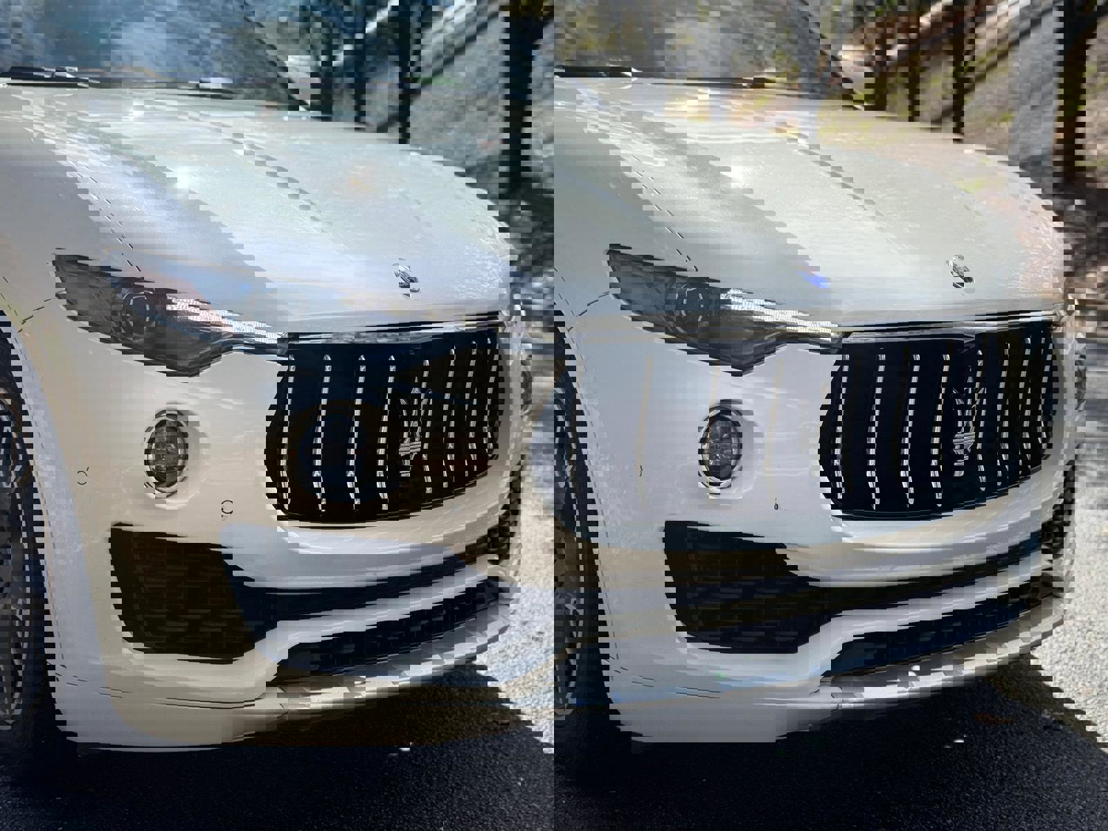 Used 2018 Maserati Levante GranLusso image 12