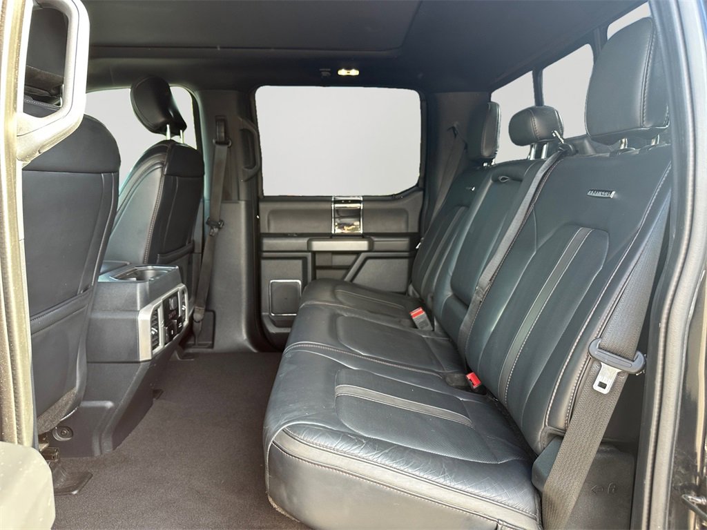 Used 2022 Ford F350 Platinum w/ FX4 Off-Road Package image 15