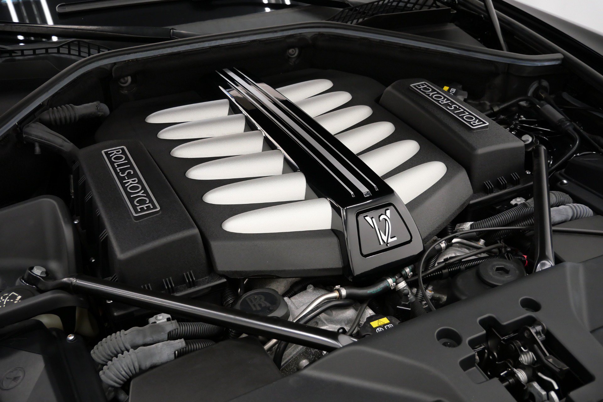 Used 2019 Rolls-Royce Ghost Extended Wheelbase RWD image 45