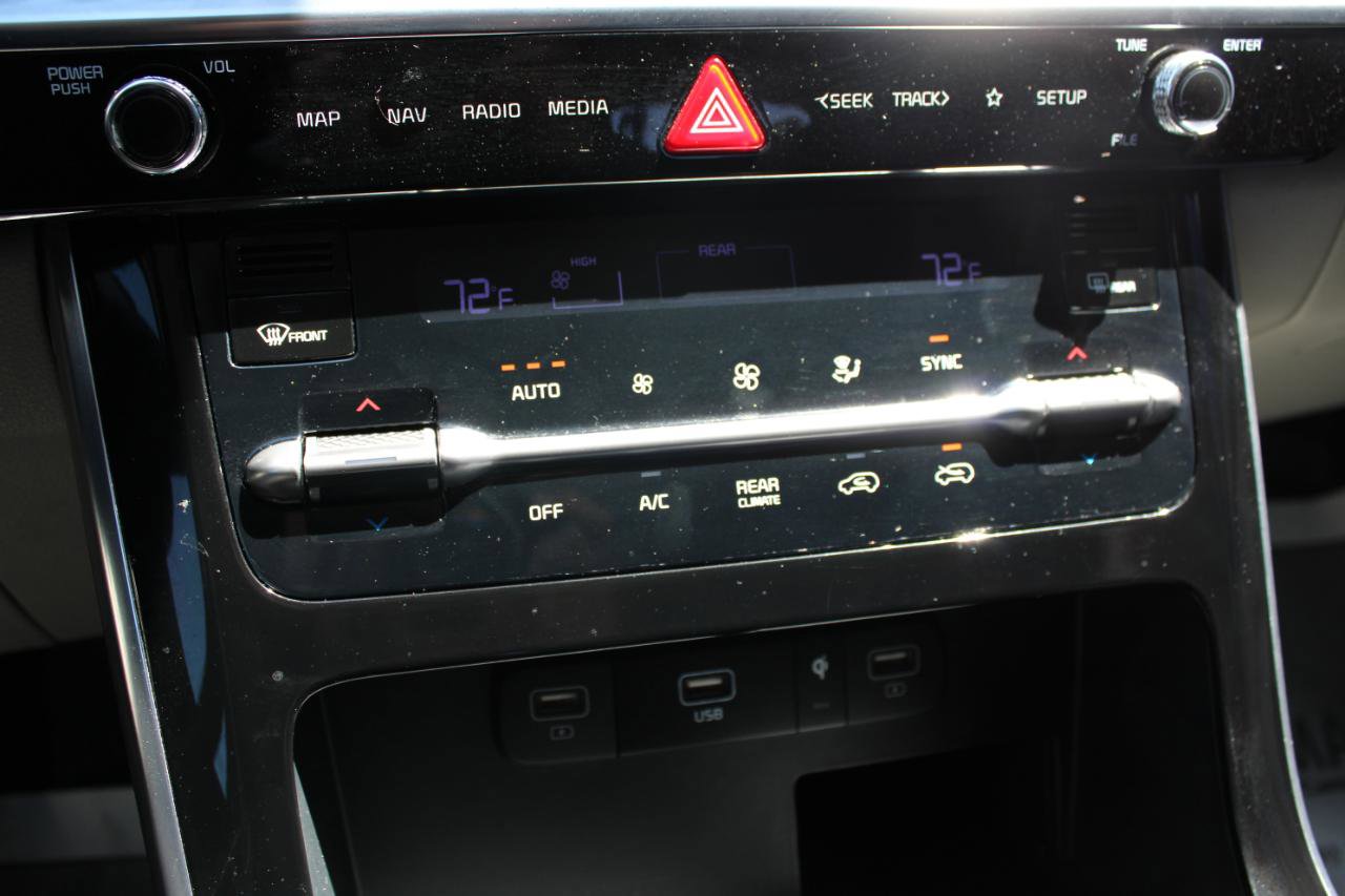 Used 2024 Kia Carnival SX Prestige FWD image 25