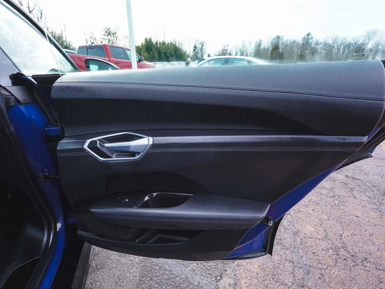 Used 2022 Audi e-tron GT Premium Plus w/ Performance Package image 13