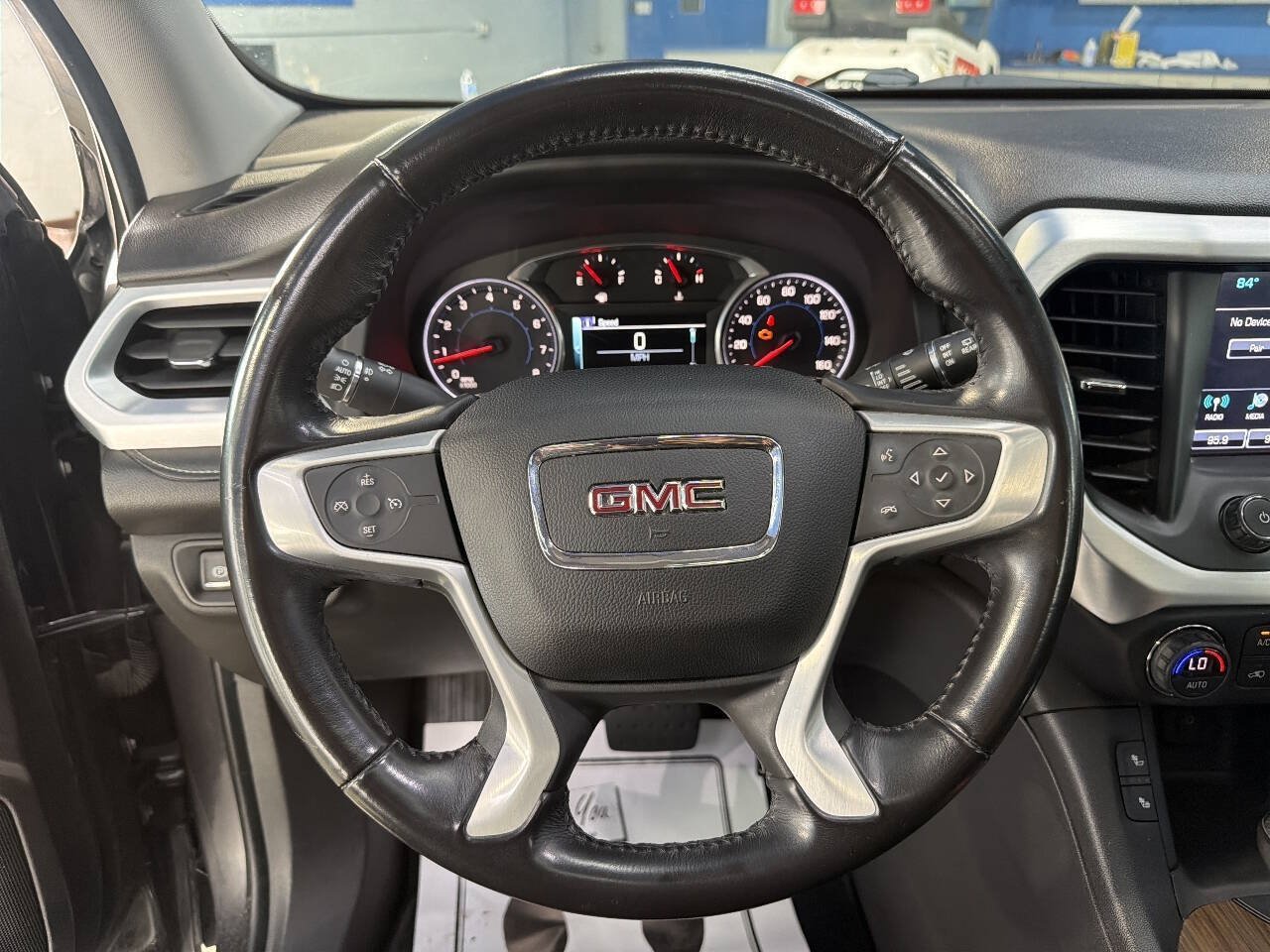 Used 2019 GMC Acadia SLE w/ GMC Pro Grade Package AWD/4WD image 26