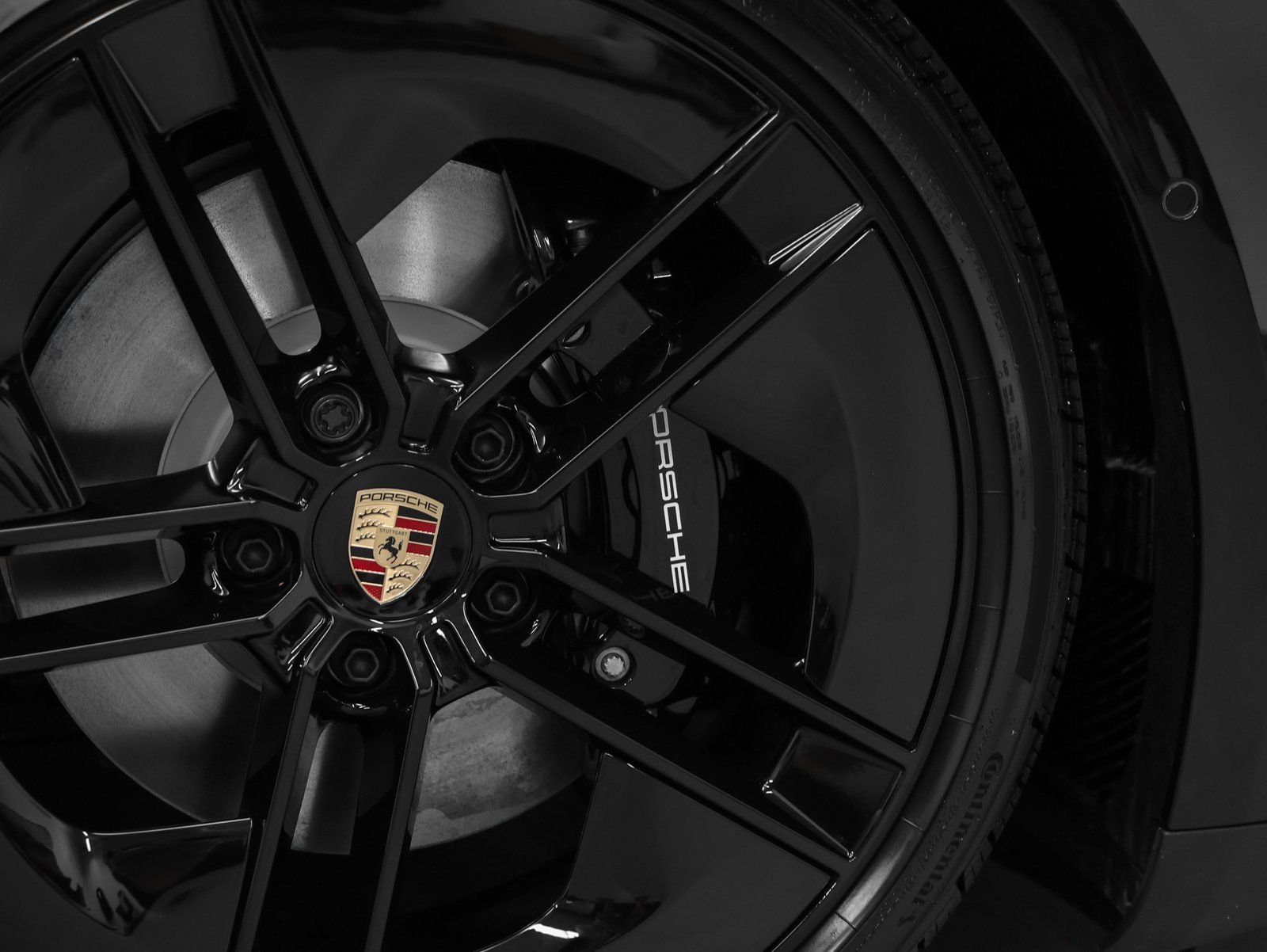 New 2026 Porsche Taycan image 16