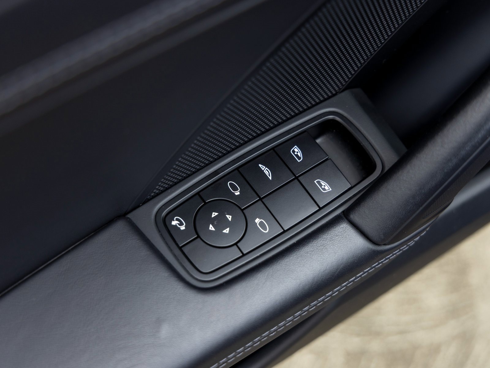 Certified 2022 Porsche 911 Carrera GTS image 23