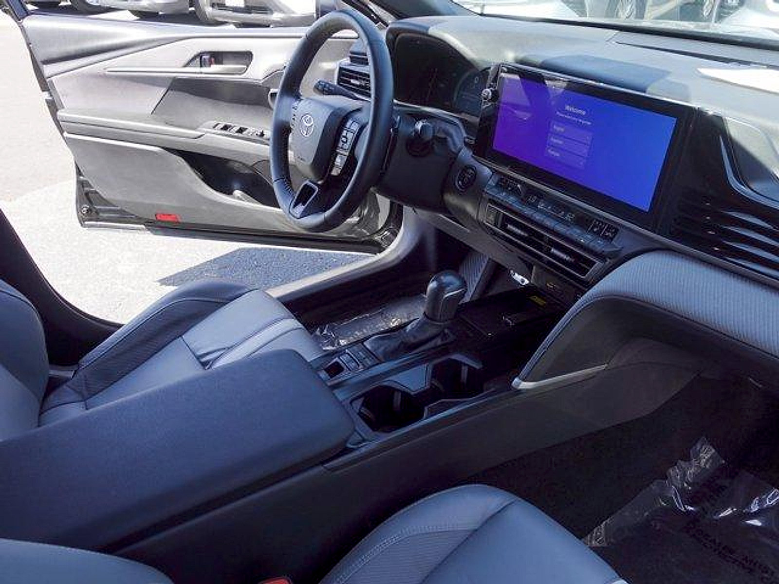 Certified 2025 Toyota Camry SE w/ Multimedia Upgrade Package FWD image 13