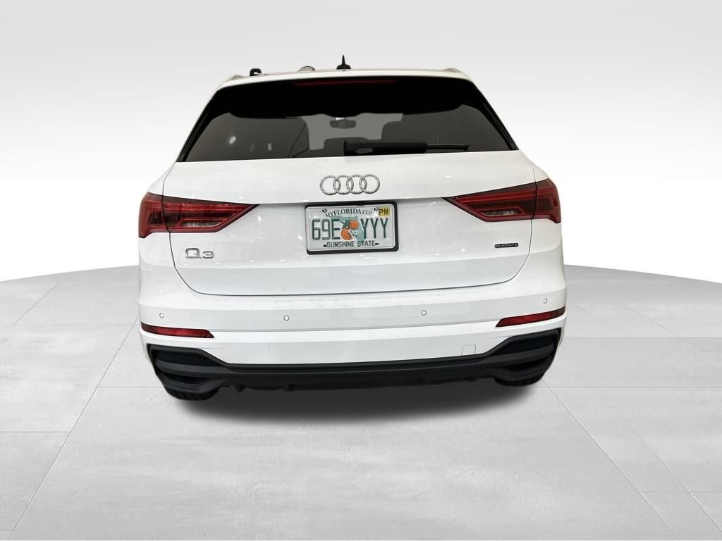 Used 2025 Audi Q3 2.0T Premium image 4
