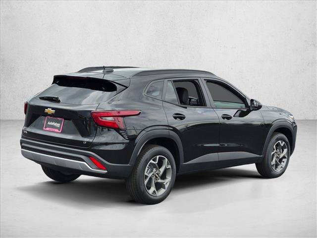 New 2026 Chevrolet Trax LT FWD image 2