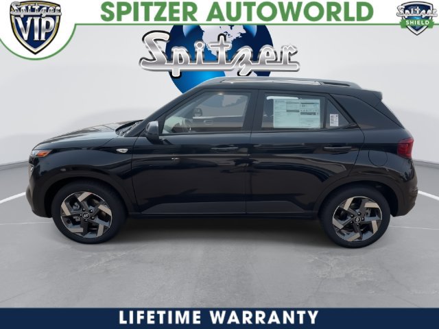 New 2026 Hyundai Venue SEL FWD image 9