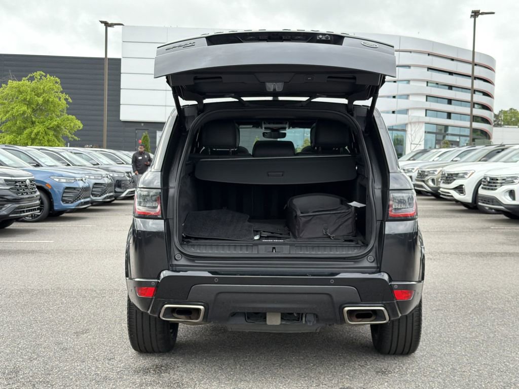 Used 2020 Land Rover Range Rover Sport HST image 12
