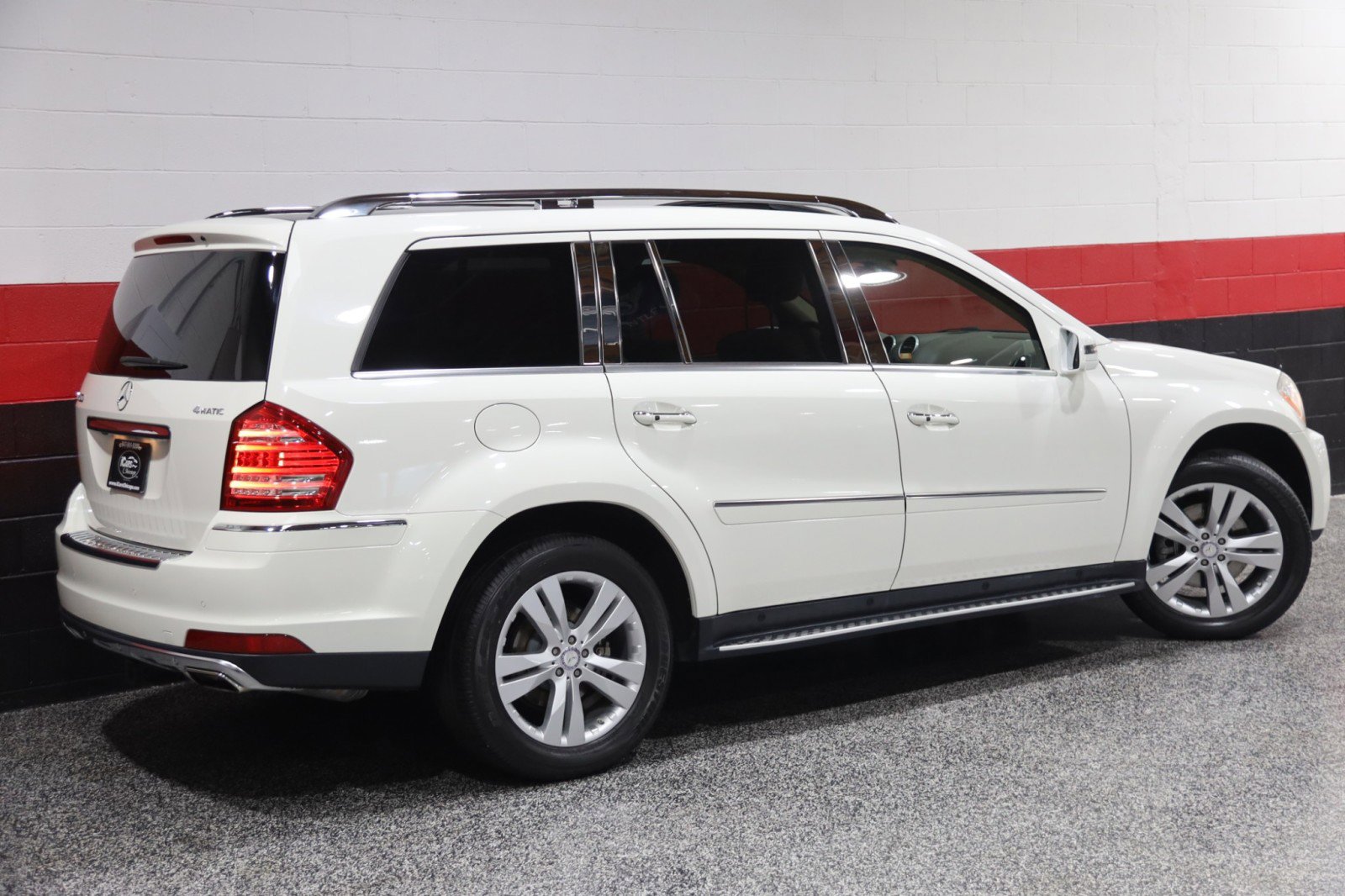Used 2012 Mercedes-Benz GL 450 4MATIC w/ Premium 2 Pkg image 8