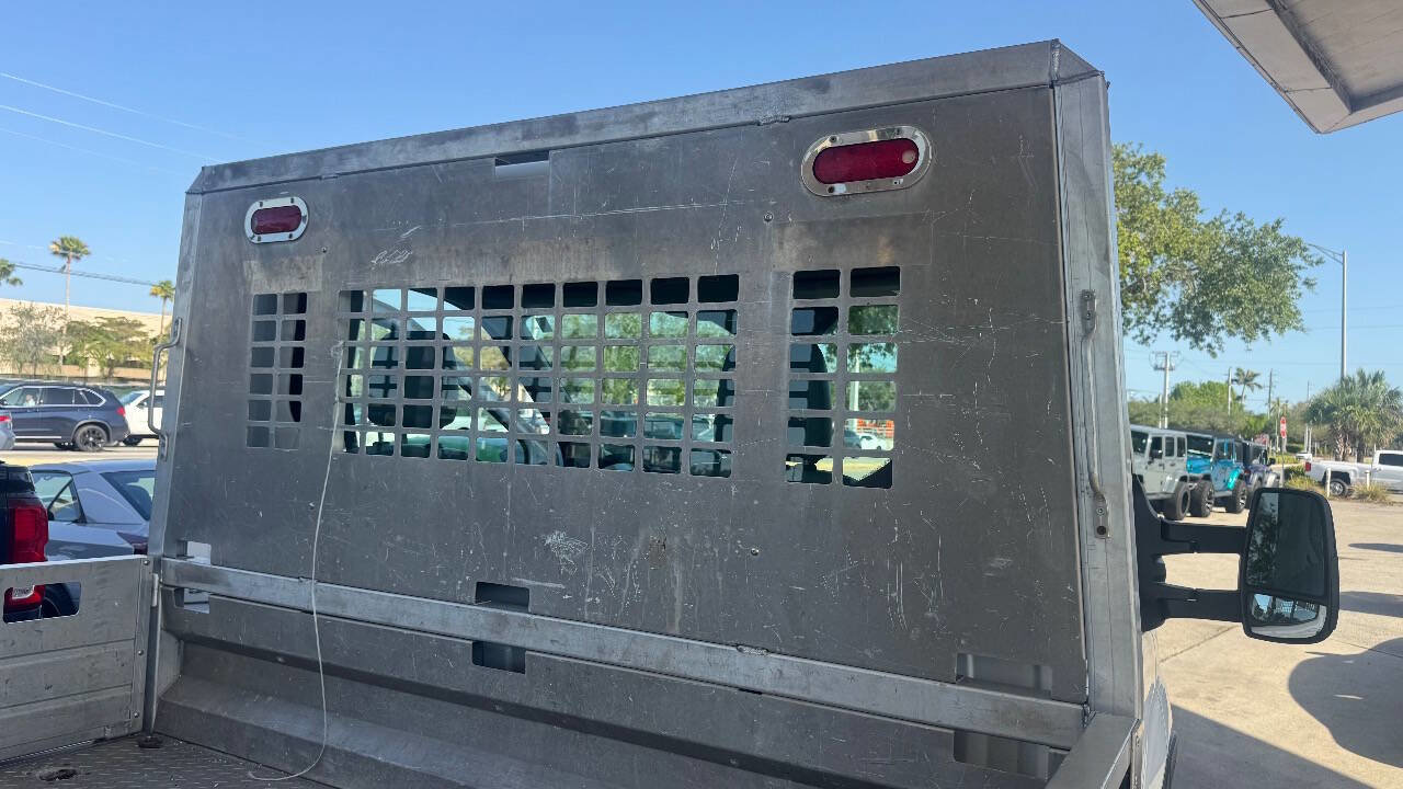 Used 2018 Ford Transit 250 138 image 17