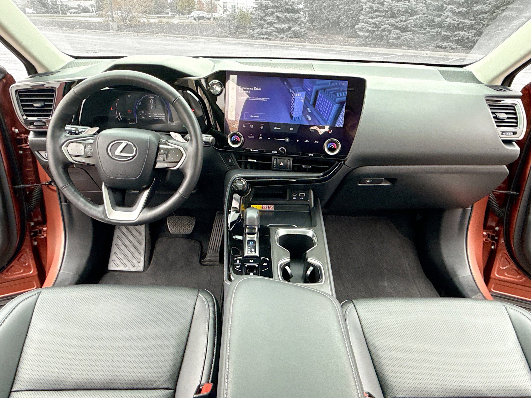 Used 2025 Lexus NX 350h AWD w/ Premium Package image 3