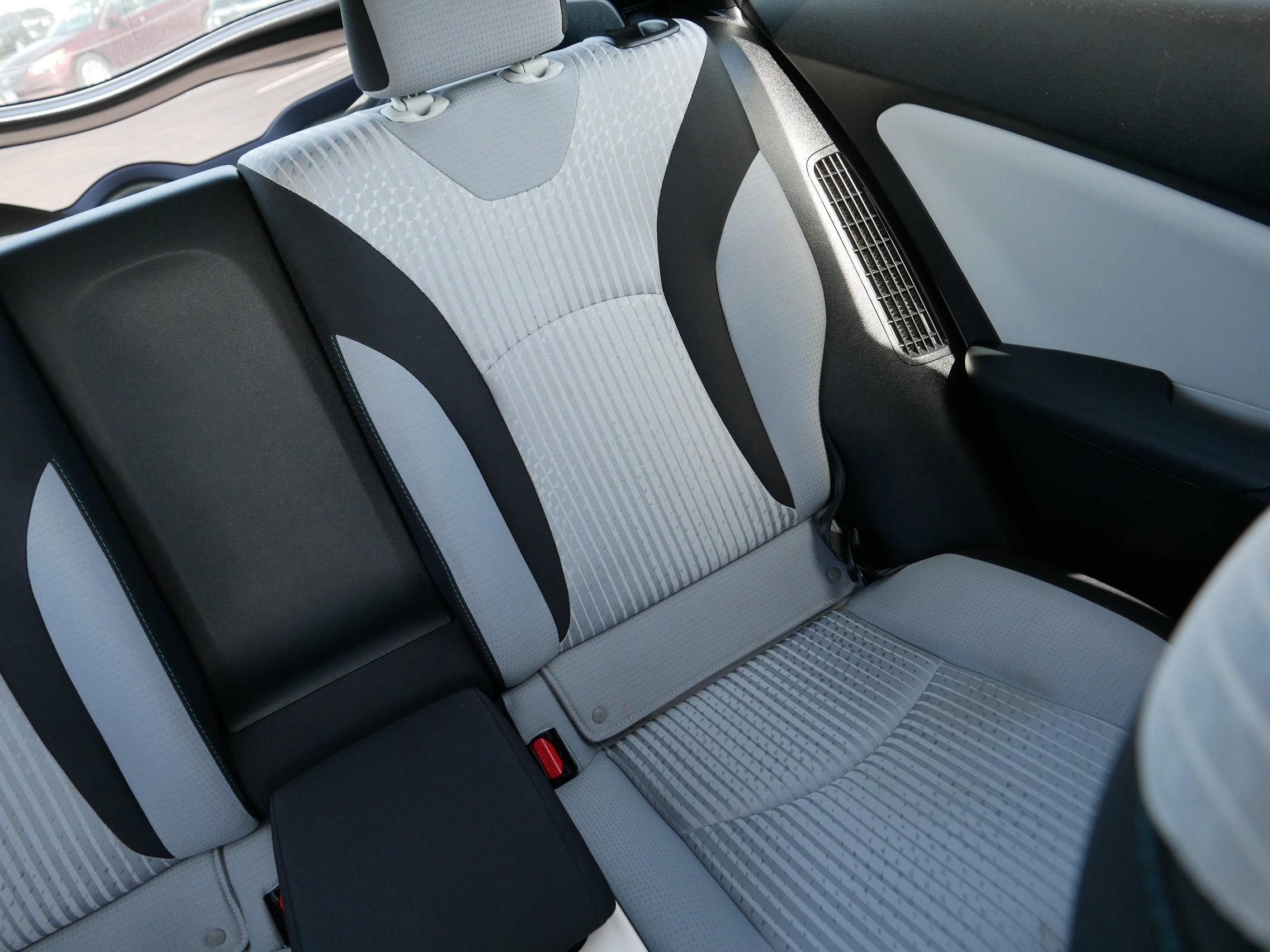 Used 2017 Toyota Prius Prime Plus w/ Carpet Mat Package FWD image 14