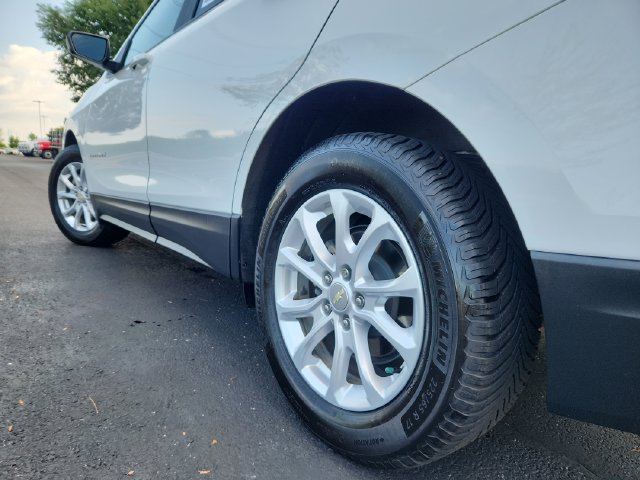 Used 2020 Chevrolet Equinox LS w/ LS Convenience Package FWD image 19