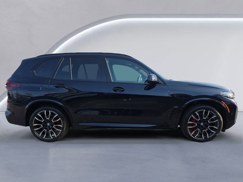 New 2026 BMW X5 xDrive40i w/ M Sport Package image 3