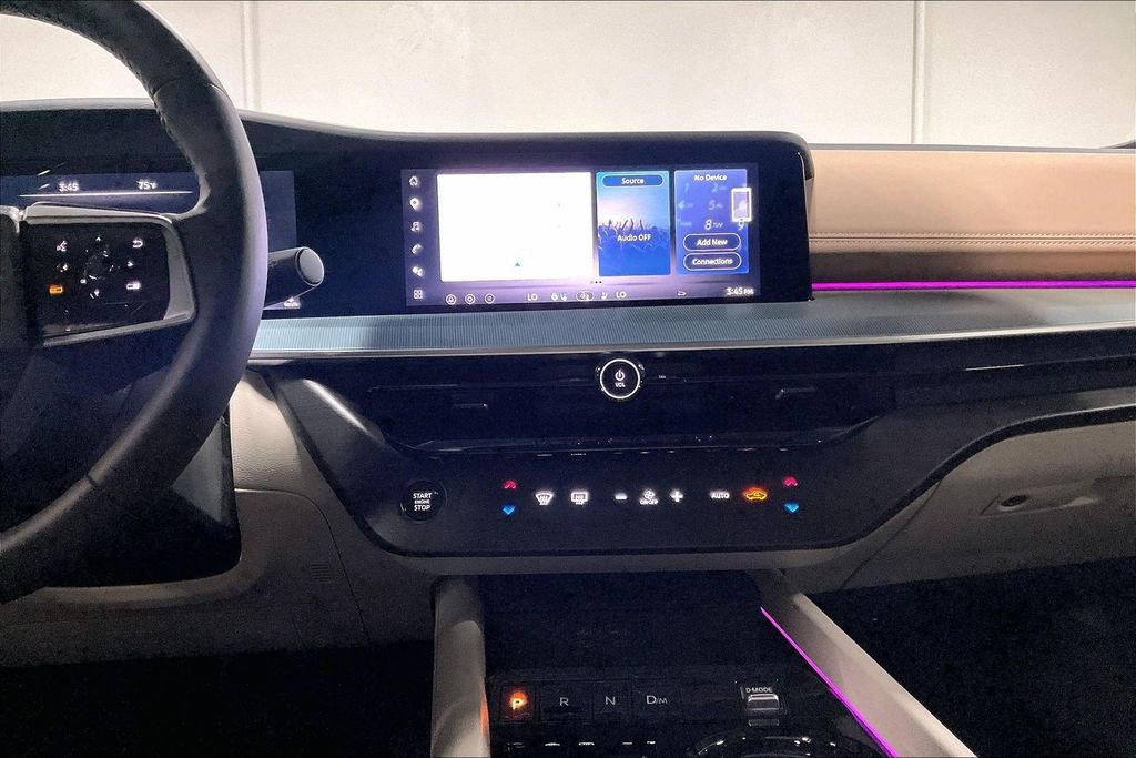 Used 2025 Nissan Murano Platinum w/ Cargo Package image 8