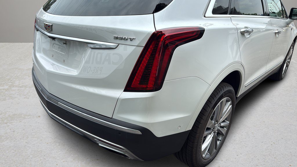 Certified 2024 Cadillac XT5 Premium Luxury w/ Technology Package AWD/4WD image 11