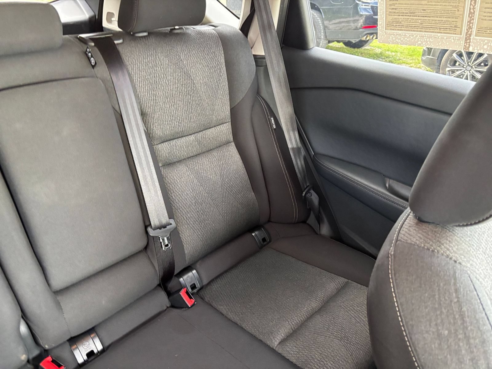 Used 2025 Nissan Rogue SV FWD image 37