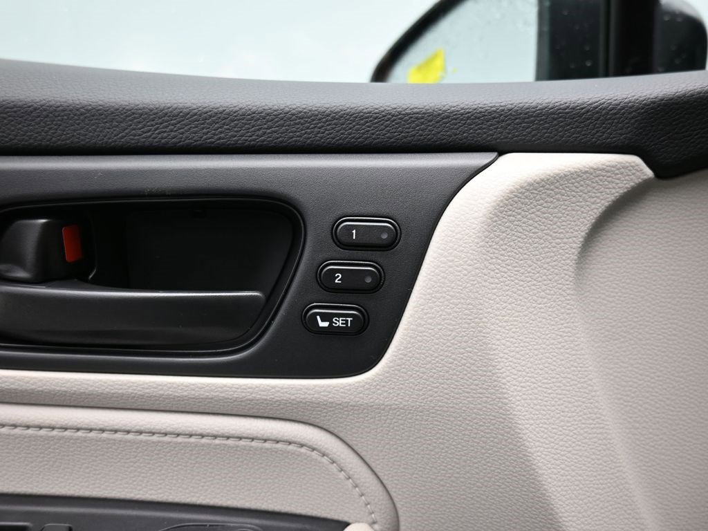 New 2026 Honda Odyssey EX-L image 32