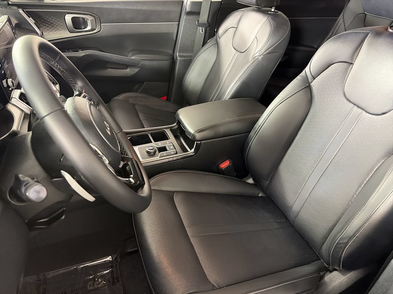 Used 2023 Kia Sorento EX FWD image 19