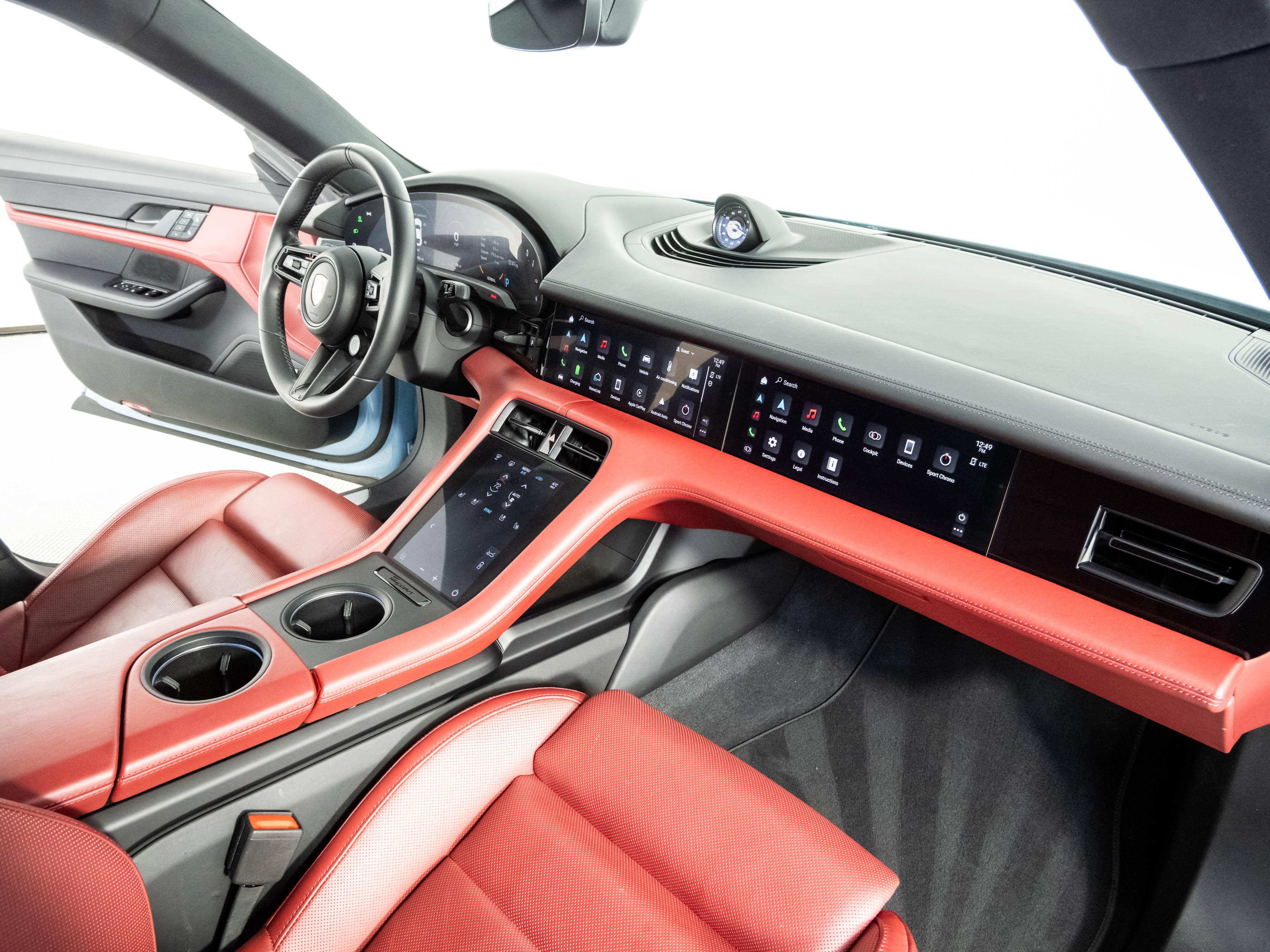 Certified 2023 Porsche Taycan 4S AWD/4WD image 26