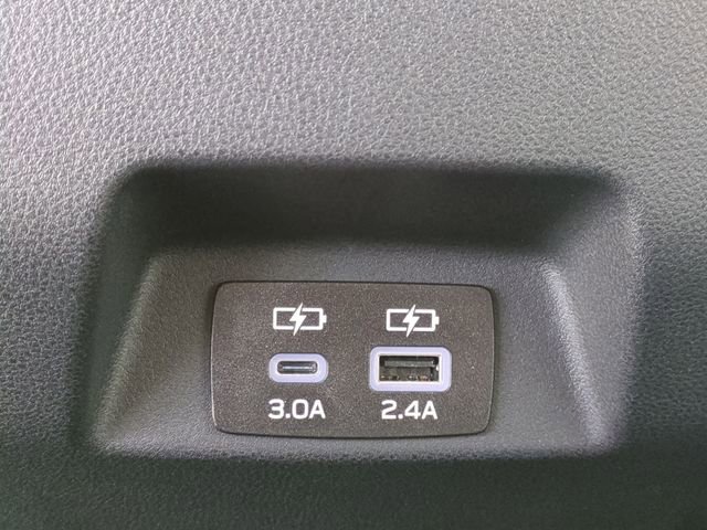 New 2025 Subaru Crosstrek 2.5i Limited w/ Crosstrek Mirror Package image 30
