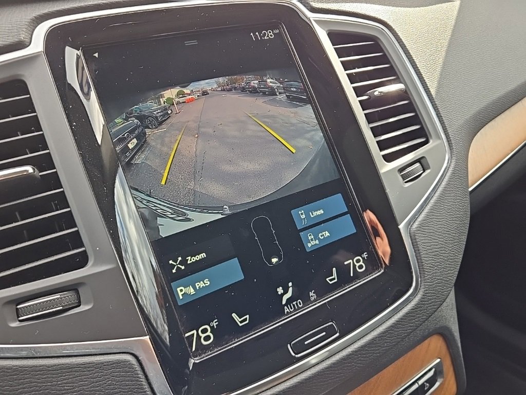Used 2021 Volvo XC90 T6 Momentum w/ Climate Package image 19