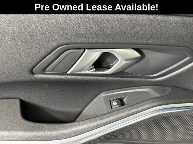 Used 2025 BMW 330i xDrive Sedan w/ Convenience Package AWD/4WD image 22