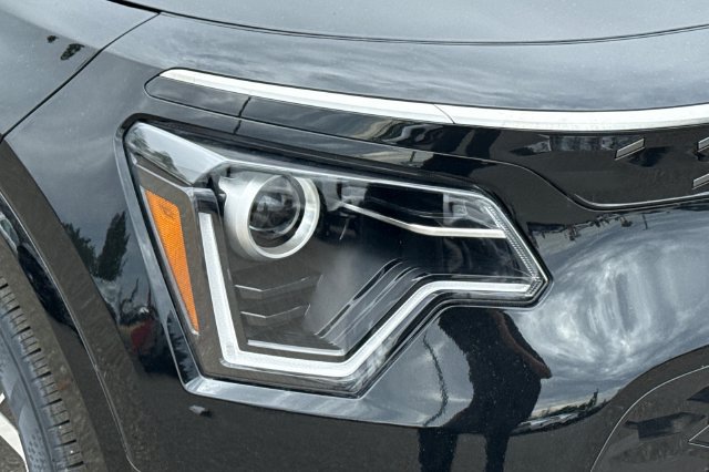 New 2026 Kia Niro Wind FWD image 34