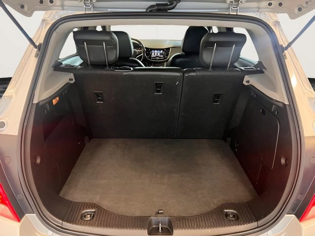 Used 2020 Chevrolet Trax LT w/ Driver Confidence Package AWD/4WD image 8