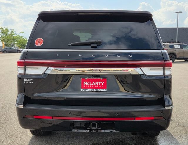 Used 2024 Lincoln Navigator Premiere image 6