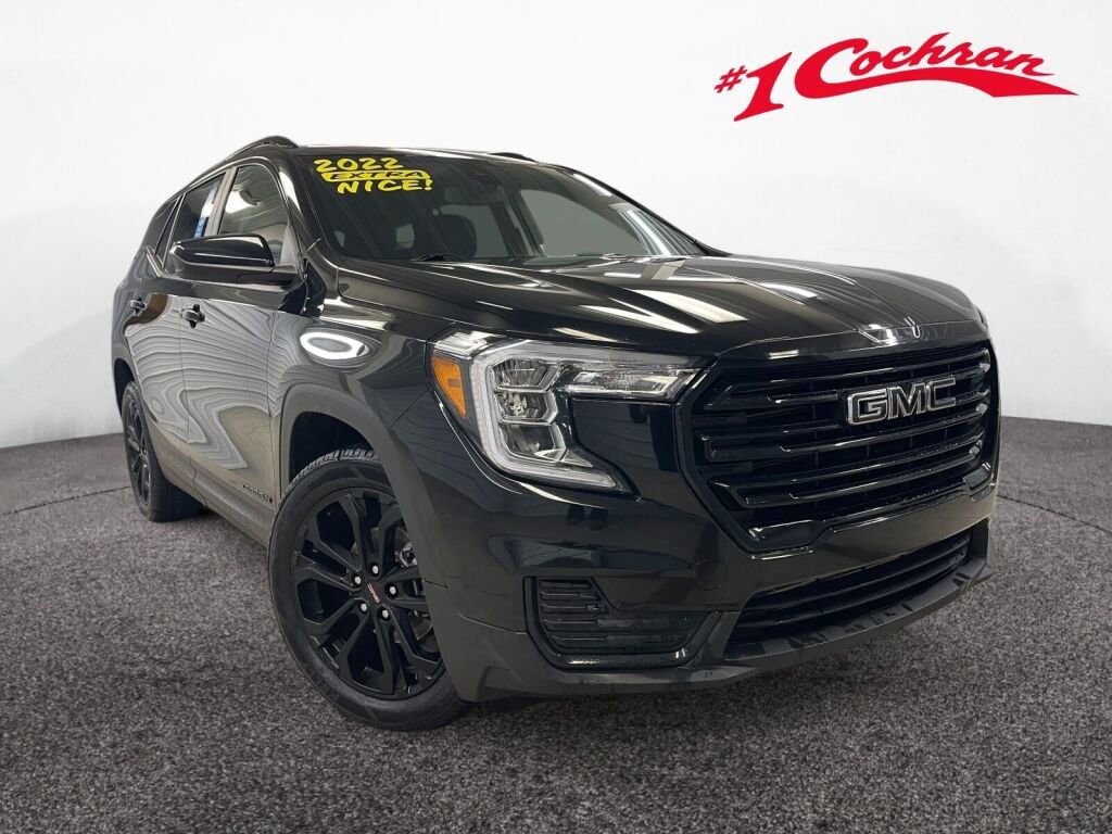 Certified 2022 GMC Terrain SLE w/ Driver Convenience Package image 1