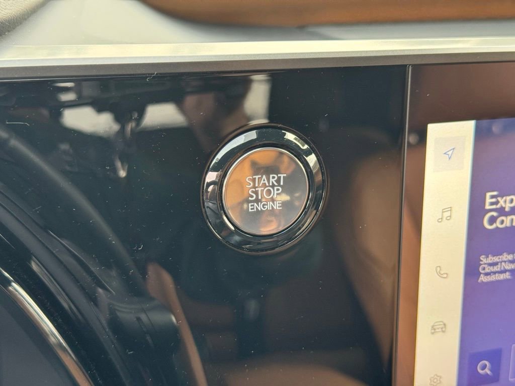 Certified 2025 Lexus RX 350 FWD image 33