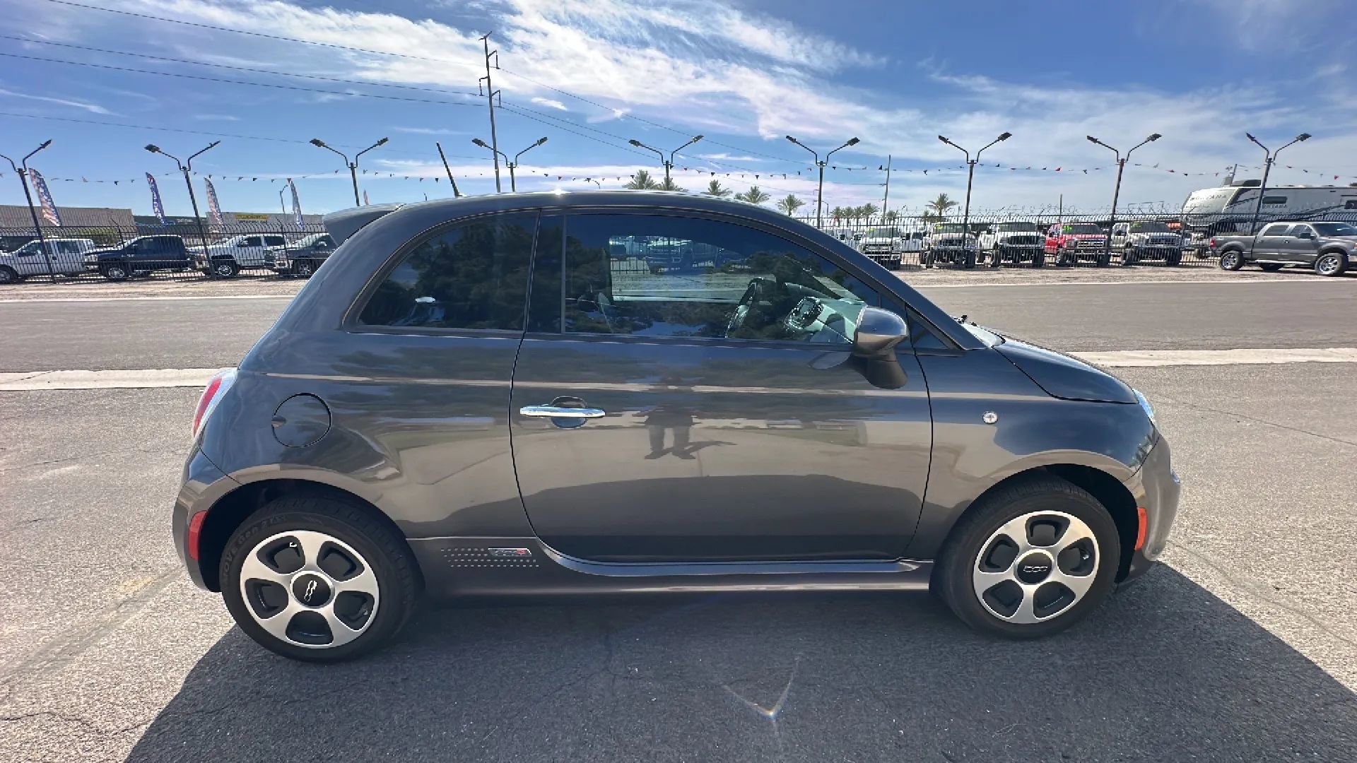 Used 2018 FIAT 500 e image 5