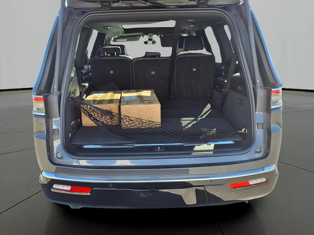 New 2025 Jeep Grand Wagoneer Base w/ 8-Passenger Seating Package image 26