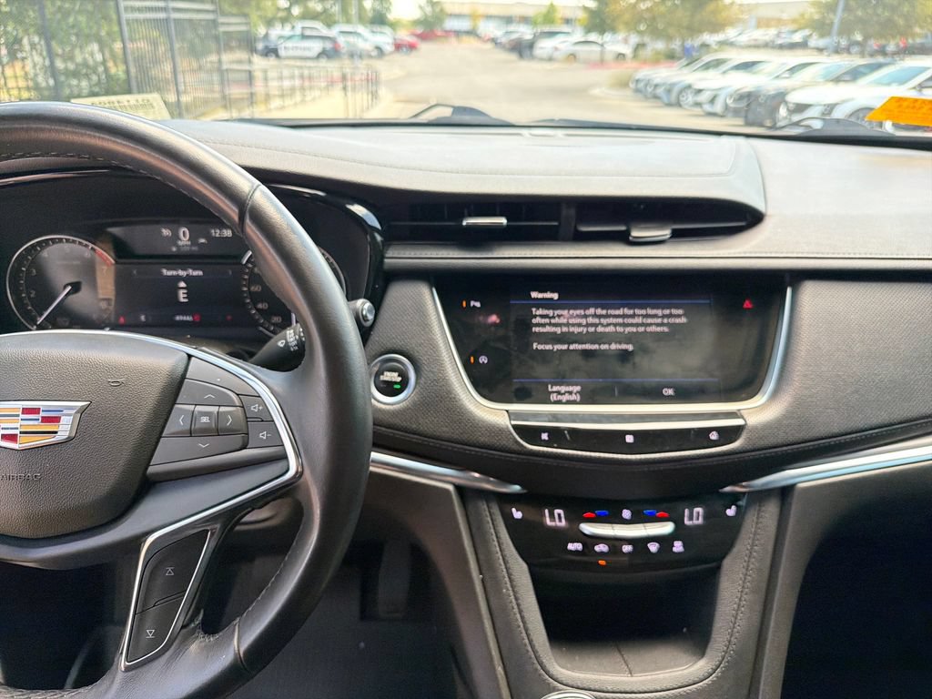 Used 2021 Cadillac XT5 Luxury w/ LPO, Floor Liner Package FWD image 23