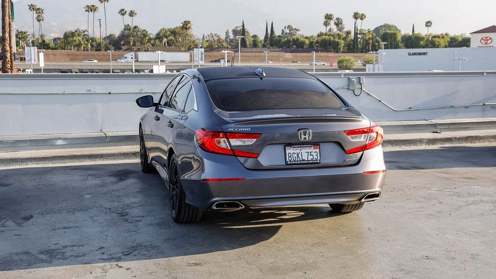 Used 2018 Honda Accord Sport image 7