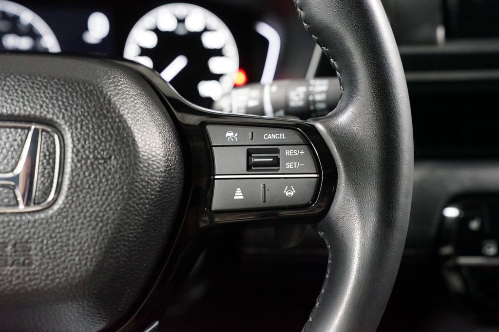 Used 2024 Honda Pilot EX-L image 13