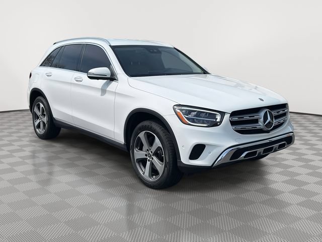 Used 2022 Mercedes-Benz GLC 300 w/ Premium Package Lite image 4