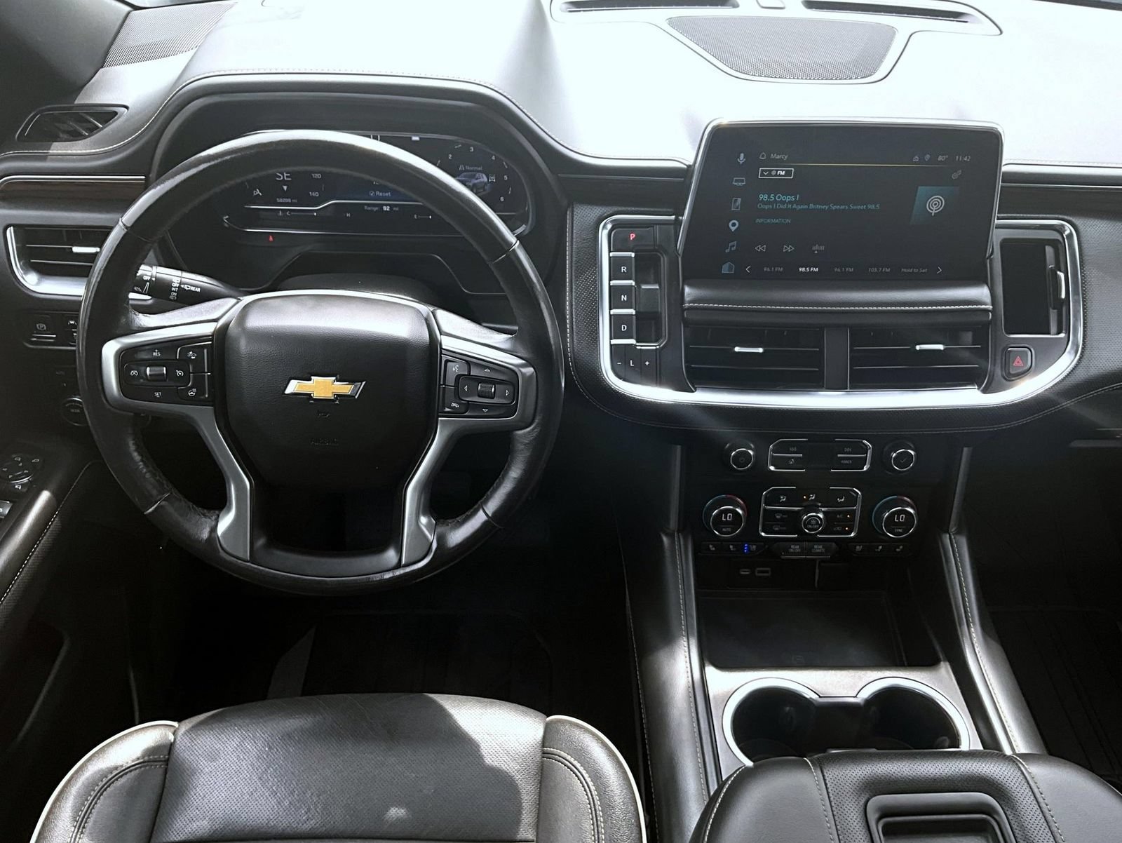 Used 2023 Chevrolet Tahoe Premier AWD/4WD image 12