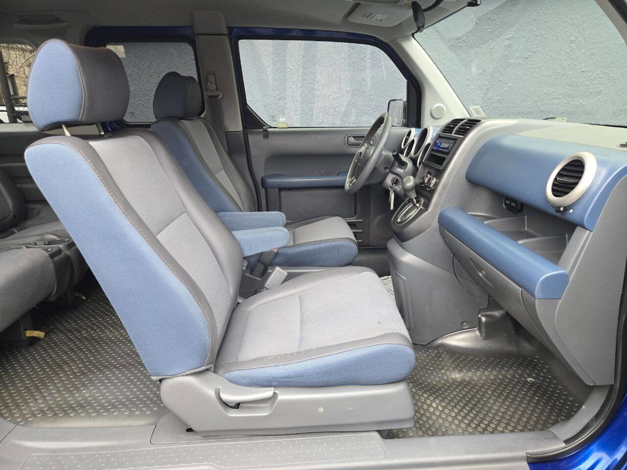 Used 2004 Honda Element EX image 12