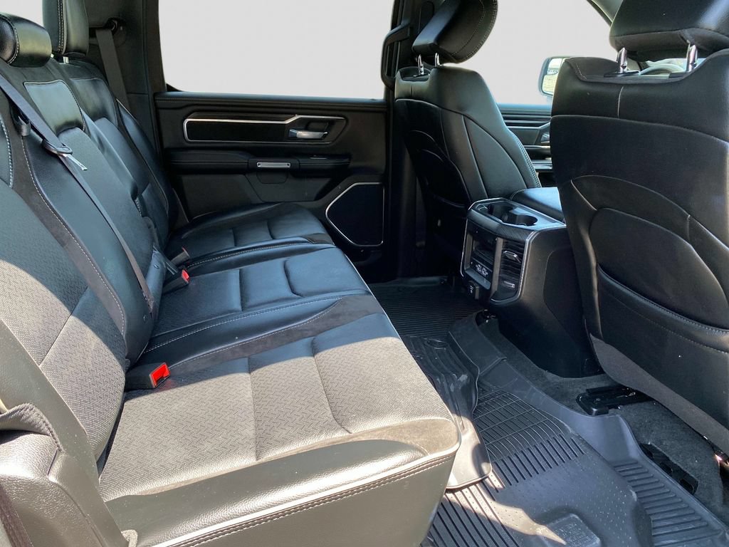 Used 2024 RAM 1500 Laramie AWD/4WD image 26