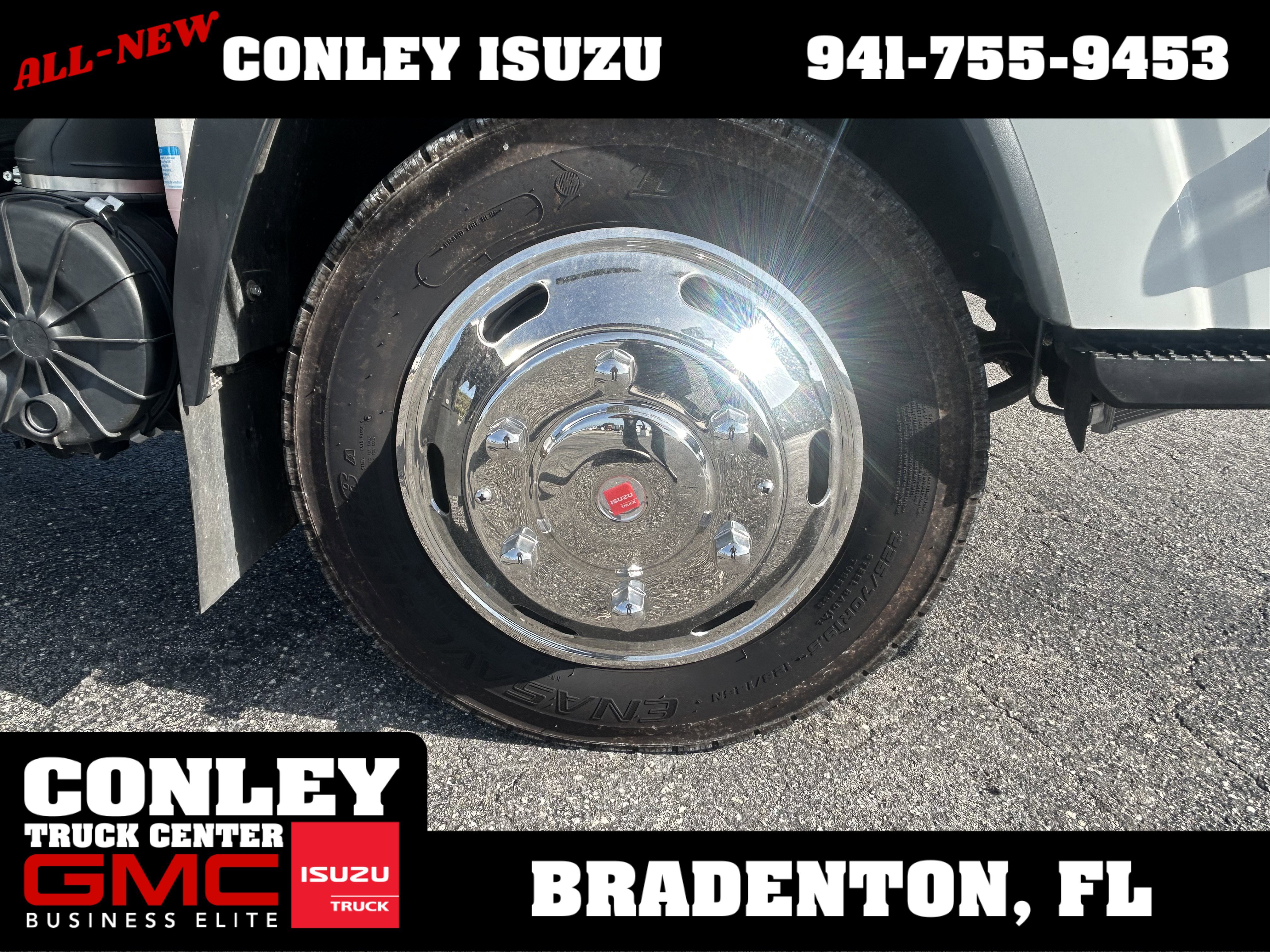 Used 2025 Isuzu NQR image 4