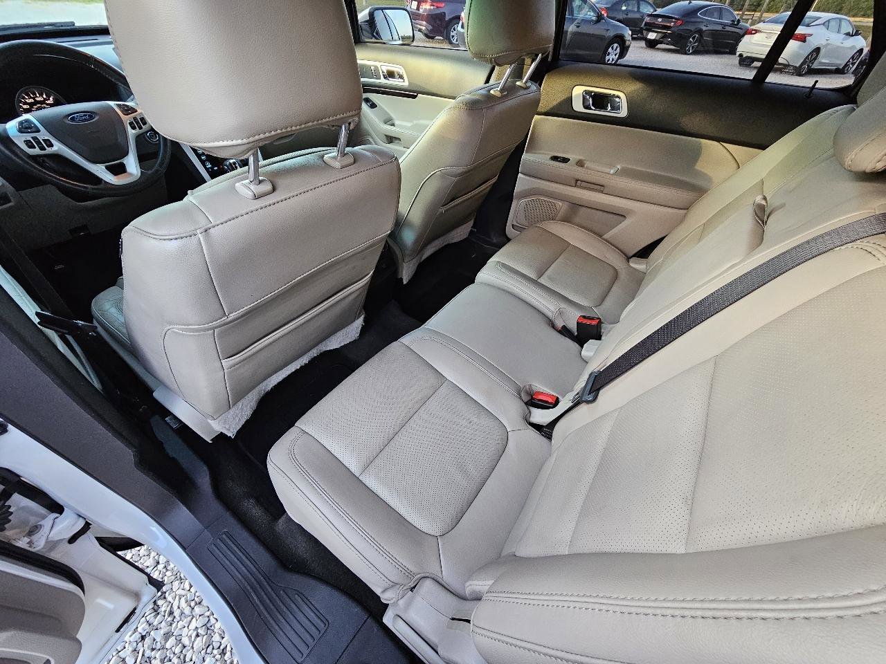 Used 2015 Ford Explorer Limited w/ Equipment Group 302A FWD image 19