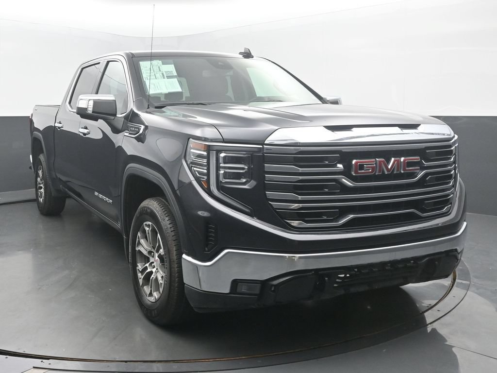 Used 2025 GMC Sierra 1500 SLT AWD/4WD image 9