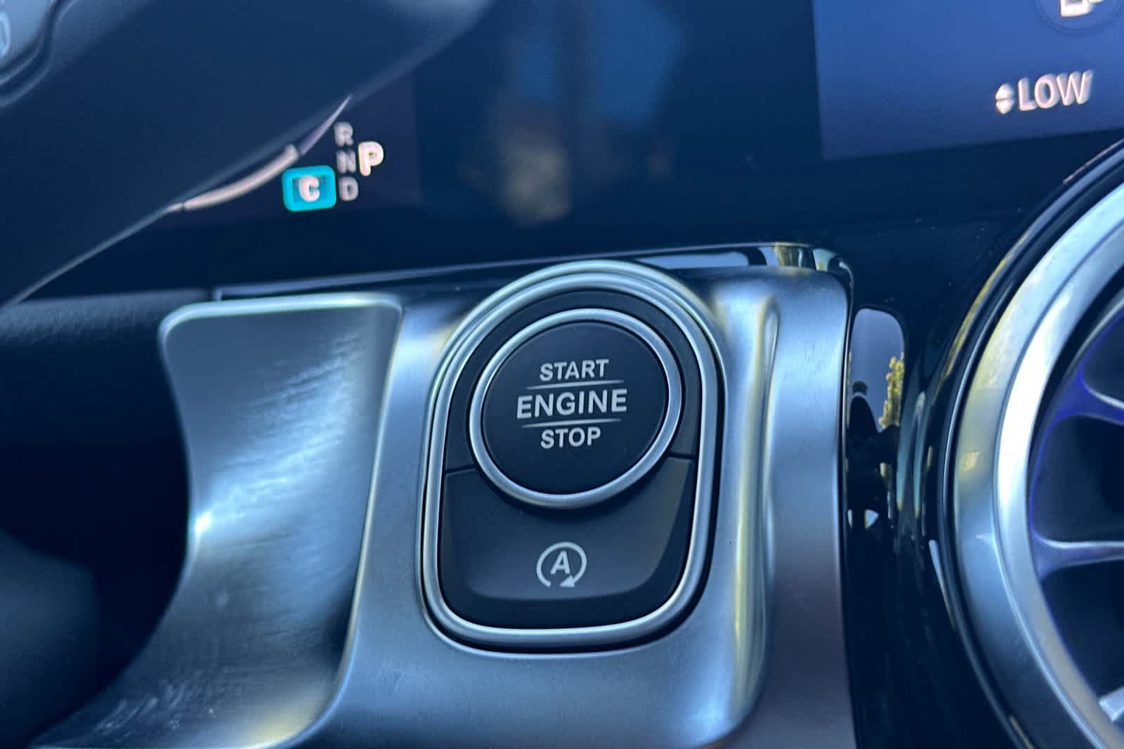 New 2026 Mercedes-Benz GLB 250 image 22