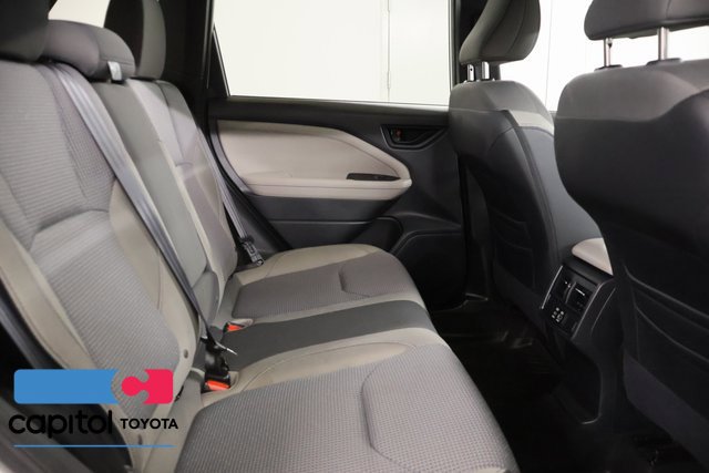 Used 2025 Subaru Forester Premium AWD/4WD image 27
