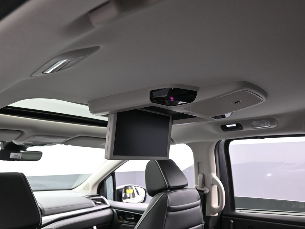 Used 2026 Honda Odyssey Elite image 23