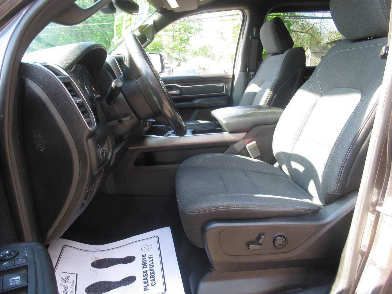 Used 2020 RAM 1500 Big Horn AWD/4WD image 18